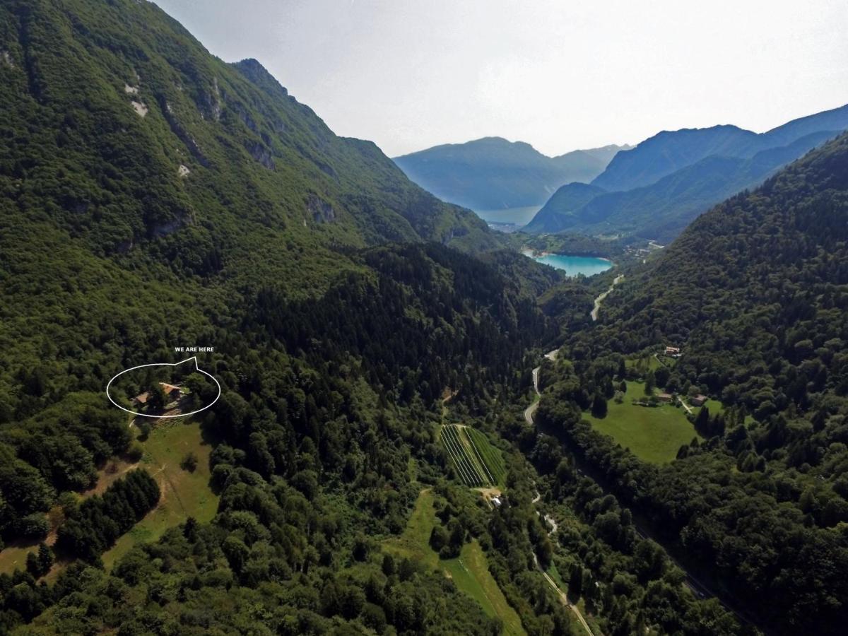 Villa Paradiso Parolari Tenno Buitenkant foto