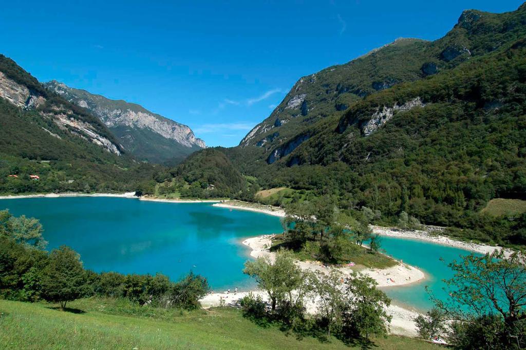 Villa Paradiso Parolari Tenno Buitenkant foto